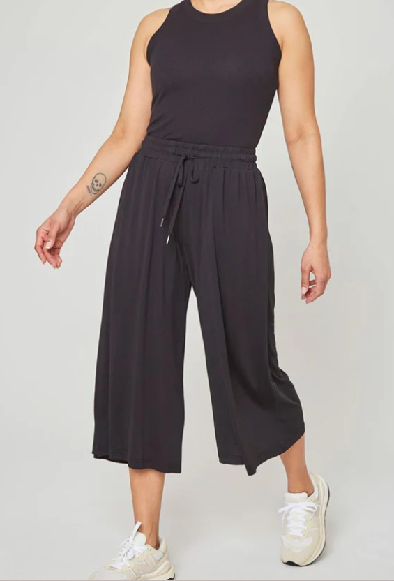 MPG Sport Maeve Wide Leg Cropped Pant