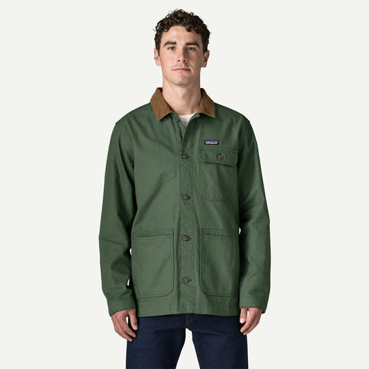 Patagonia Point Reyes Canvas Jacket Man wearing a green canvas jacket with corduroy collar .
