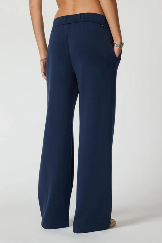 MPG Sport Dreamweave Relaxed Pant