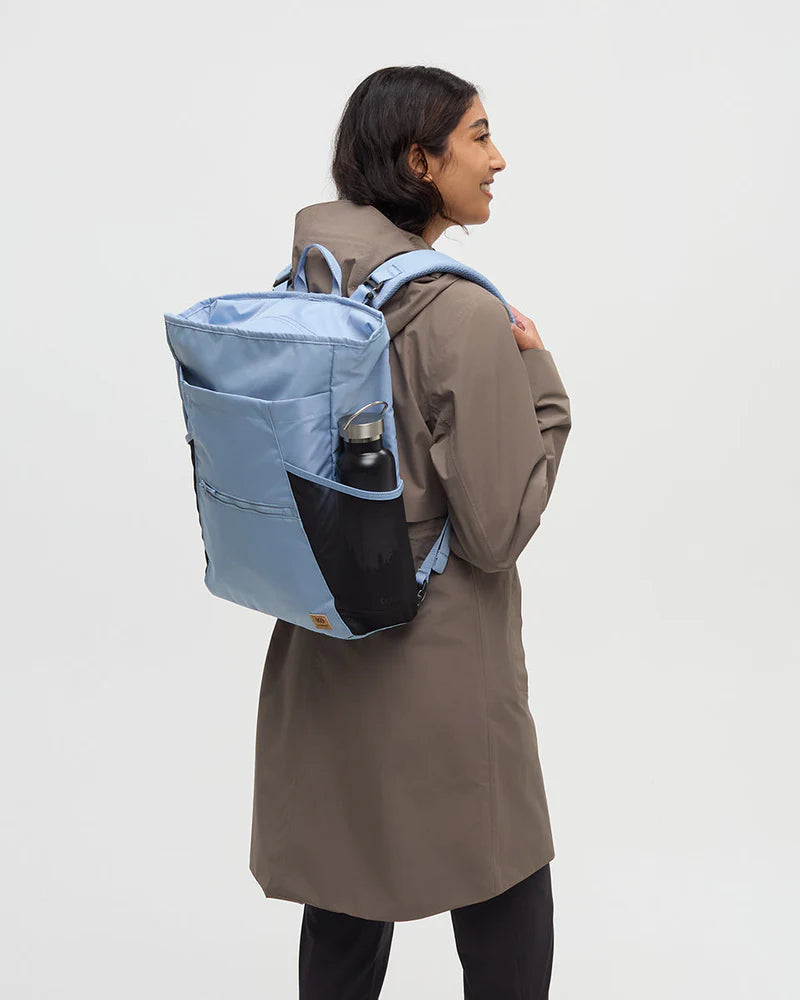 Tentree Gibsons Tote Pack
