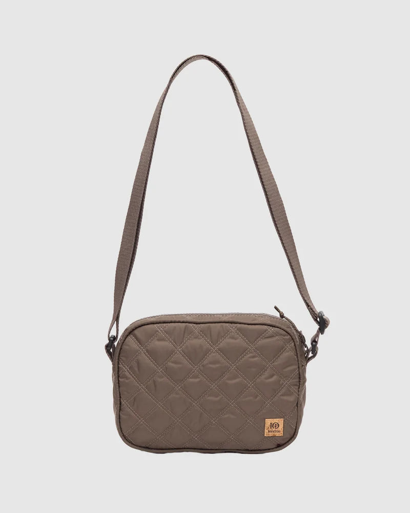 Tentree Mackenzie Quilted Bag