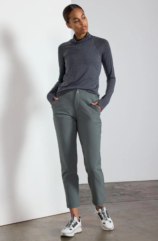 MPG Sport Orbit Long Sleeve High Mock Neck Top