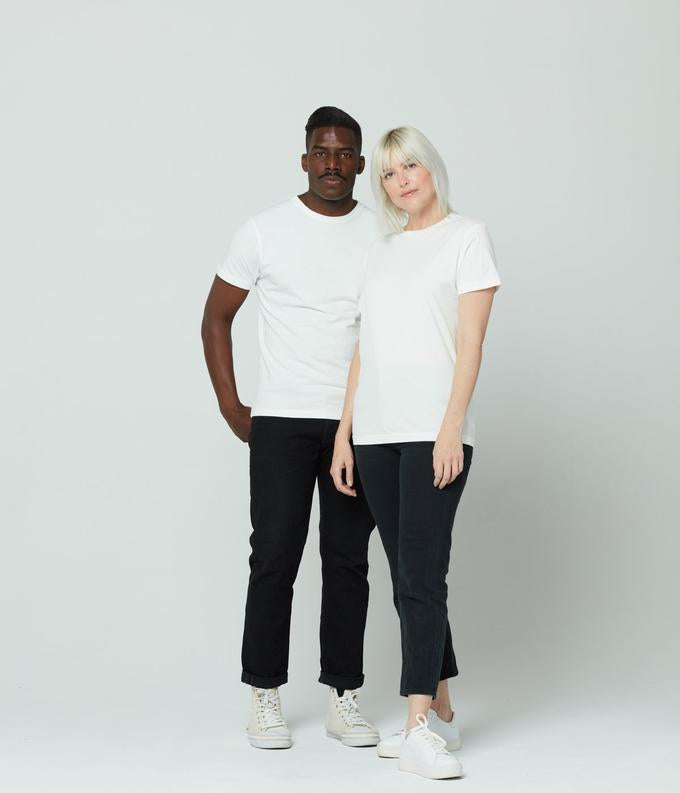 KNOWN SUPPLY Tee Masculine